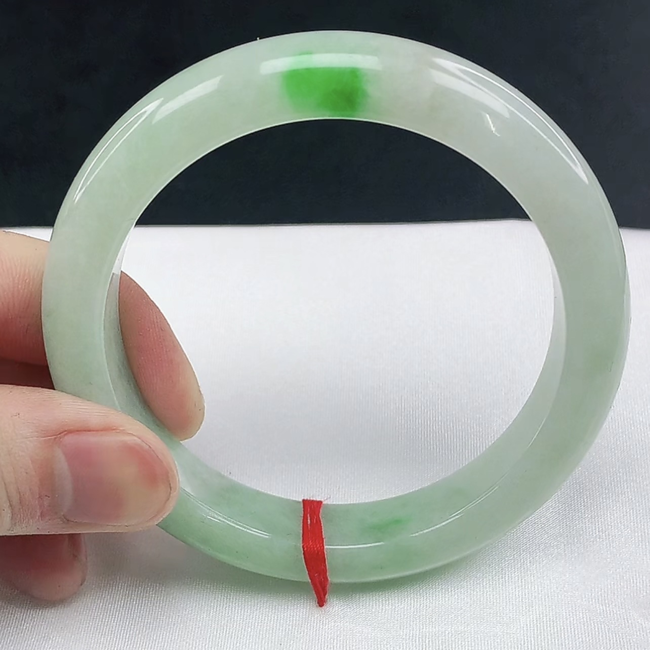 缅甸天然翡翠a货手镯，圈59（0004）正