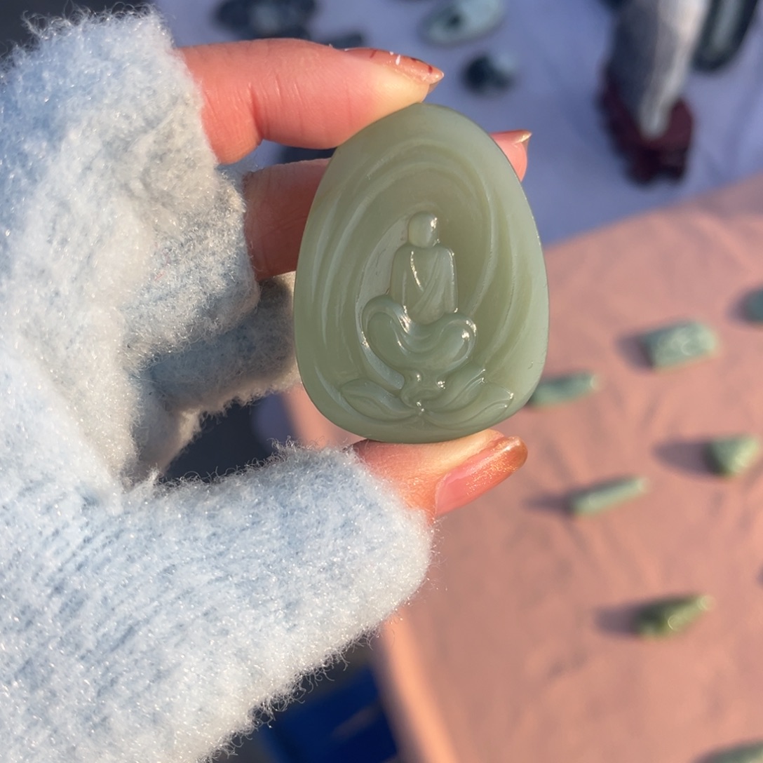 和田玉（碧玉）颈饰18K金镶嵌