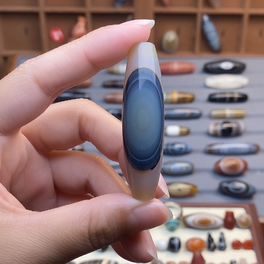 玛瑙/玉髓颈饰未镶嵌冰*?