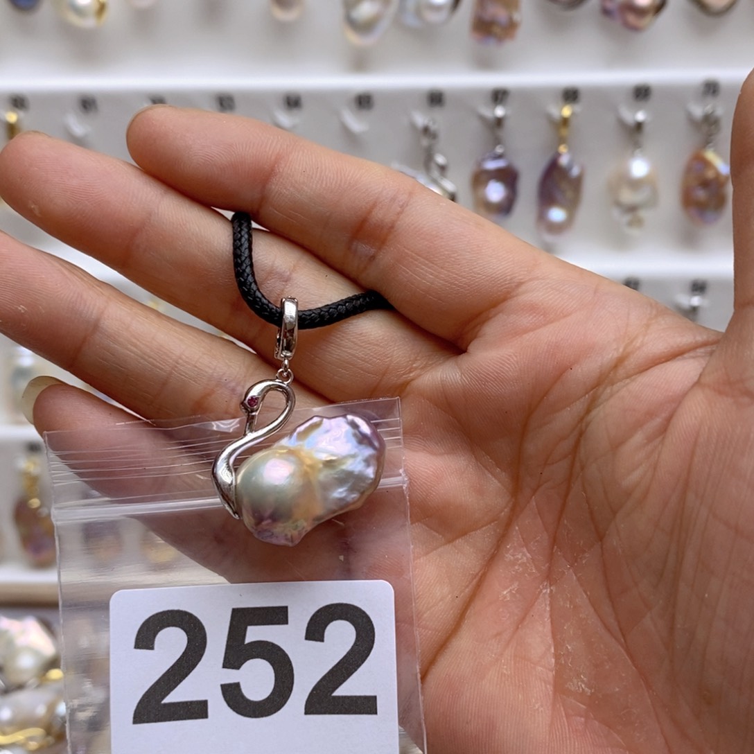 淡水珍珠颈饰银S925镶嵌252