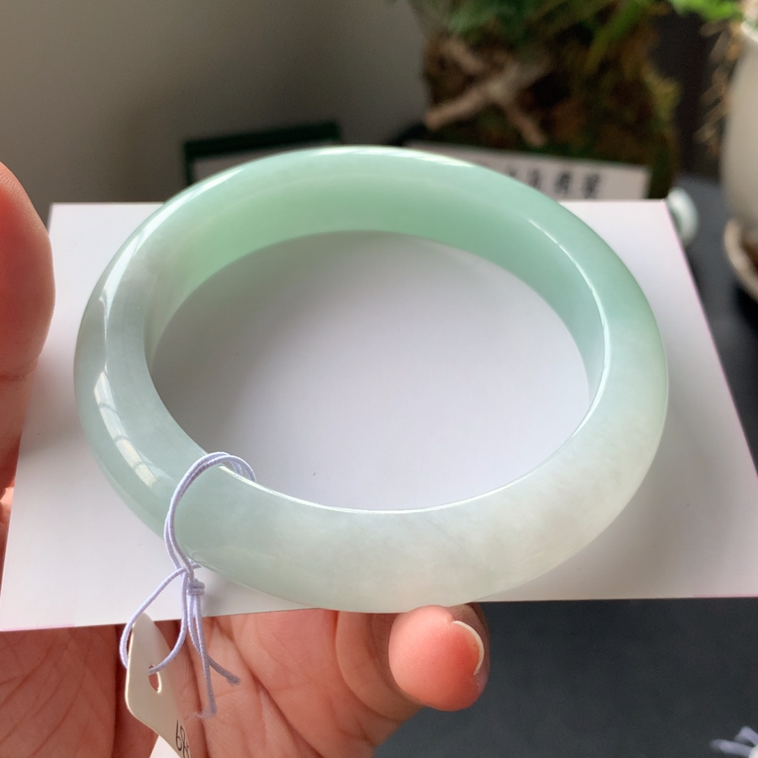 中***鱼翡翠手镯未镶嵌58-12.3-9