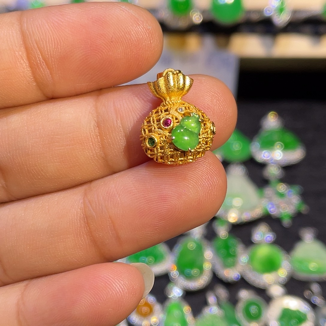 翡翠银S925镶嵌吊坠(不含链)