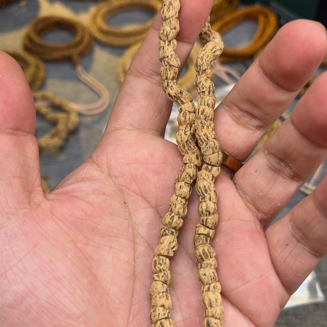 圣***长吊坠柏香籽/百香籽