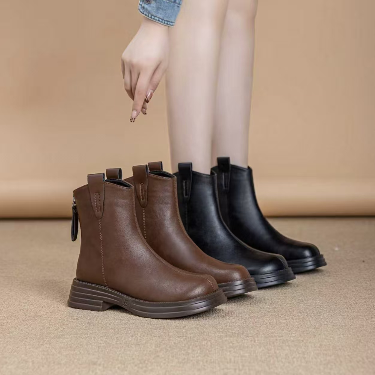 【朵苮品牌】瘦瘦靴女2025秋冬新款厚底金属后拉链软皮时尚短靴6218