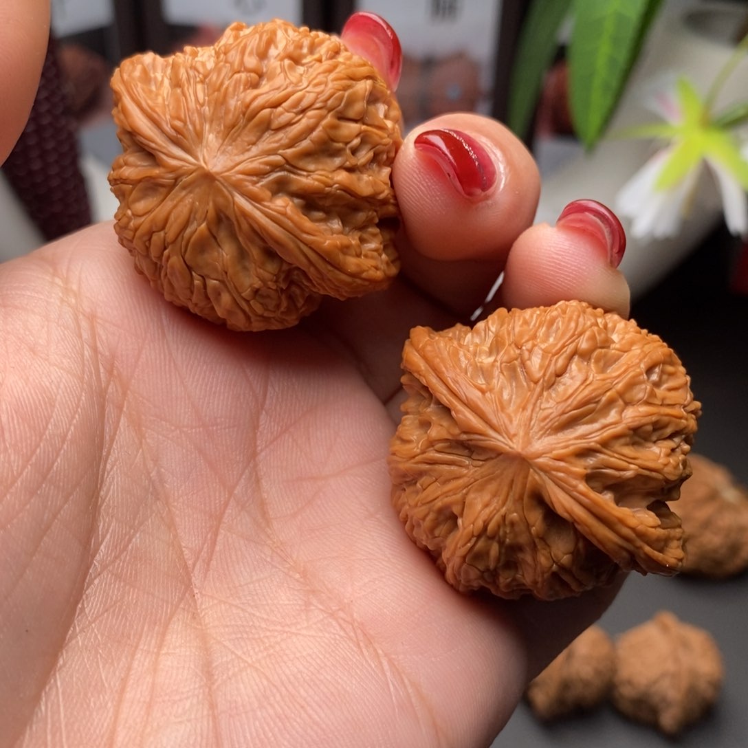 文玩核桃把件财***猫磨盘