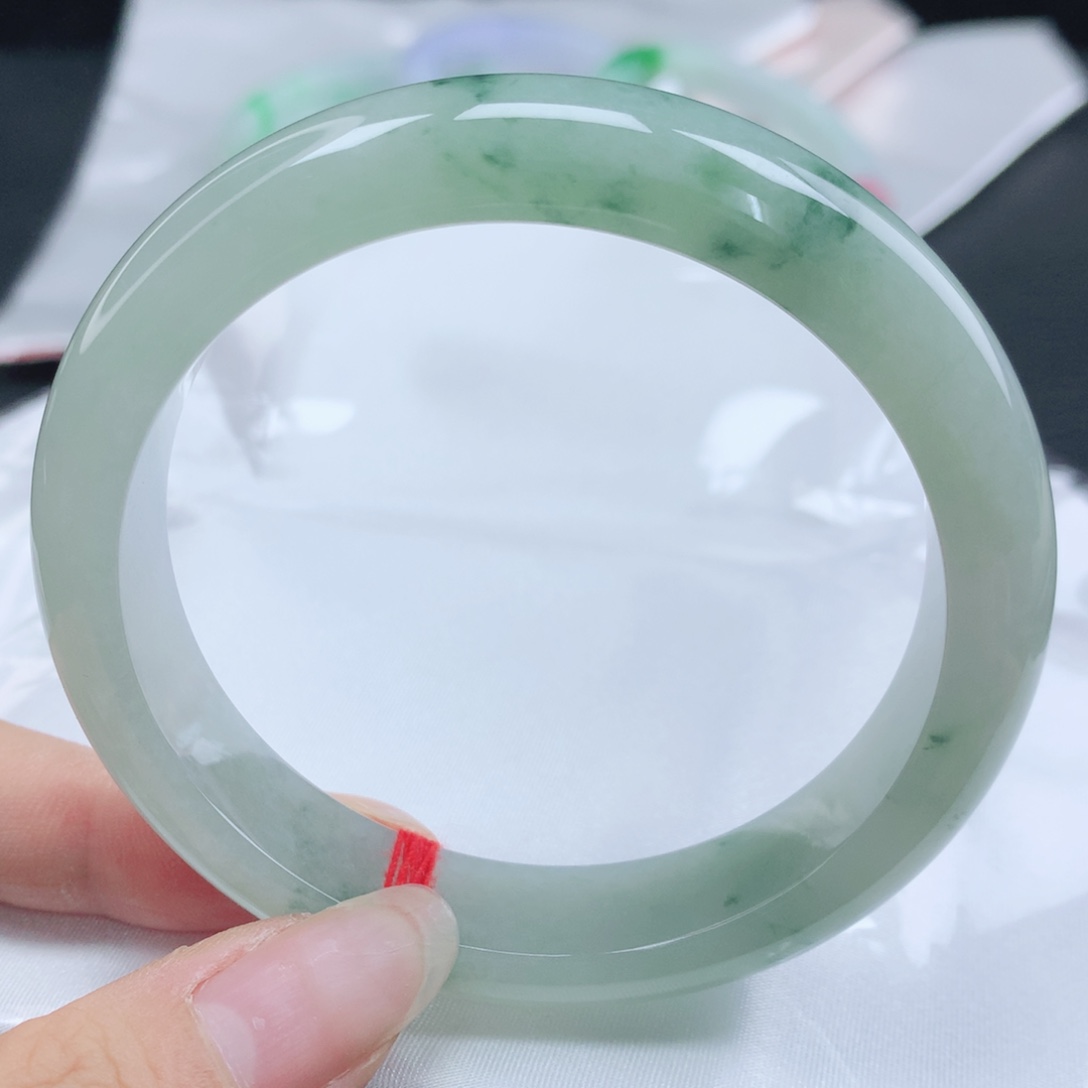 翡翠未镶嵌手镯缅甸59.8飘花正圈