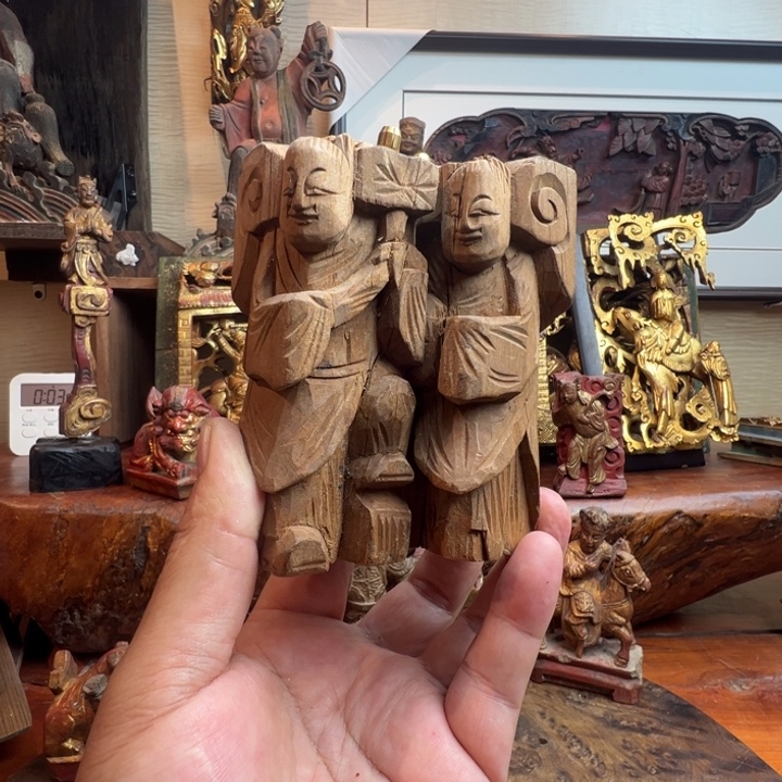 有***饰木木雕艺术作品摆件