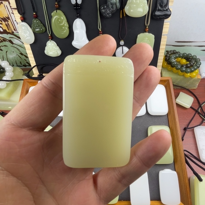 *****玉平安无事牌46黄口满雕祥云福利