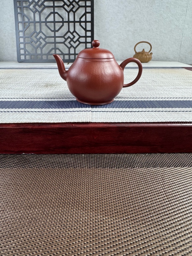 原矿大红袍梨型（宫灯）紫砂壶180cc茶具