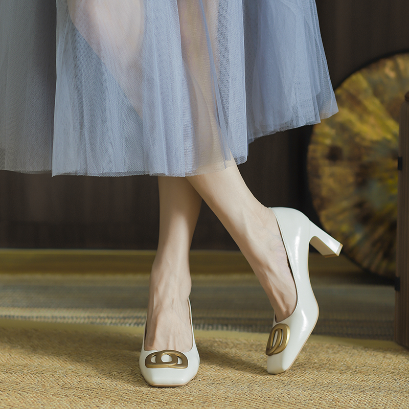 2025春季新款时尚气质百搭女高跟鞋