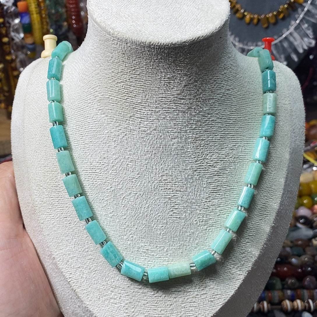 石英质玉未镶嵌，老矿天河柱子7mm，一条，