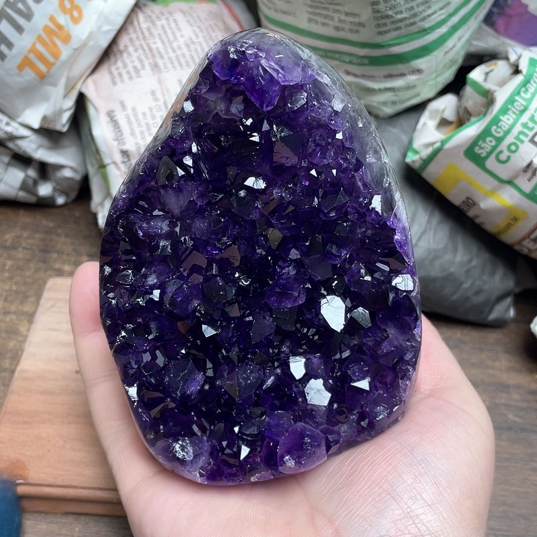 紫晶大型摆件（非配饰）未镶嵌