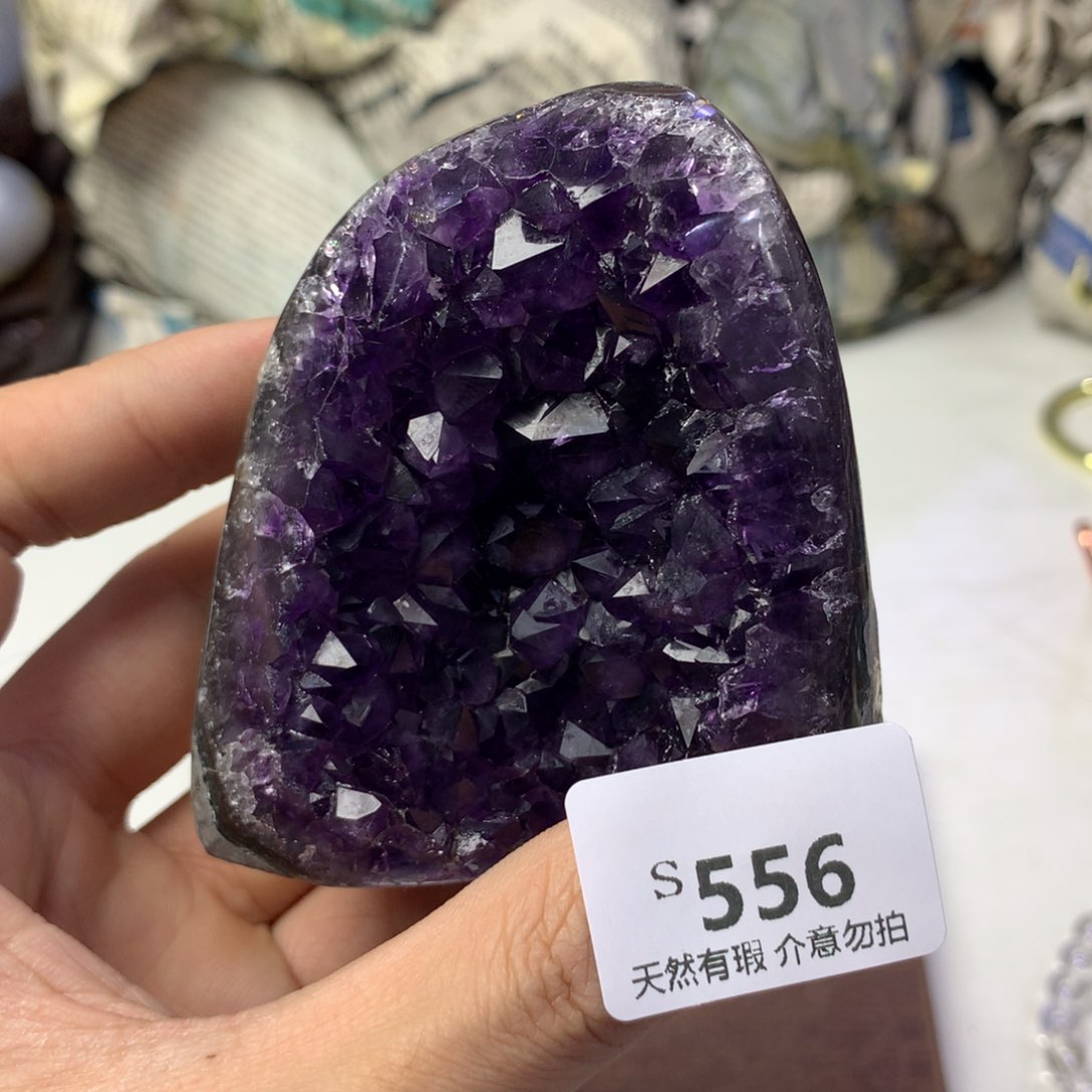 水晶大型摆件（非配饰）未镶嵌