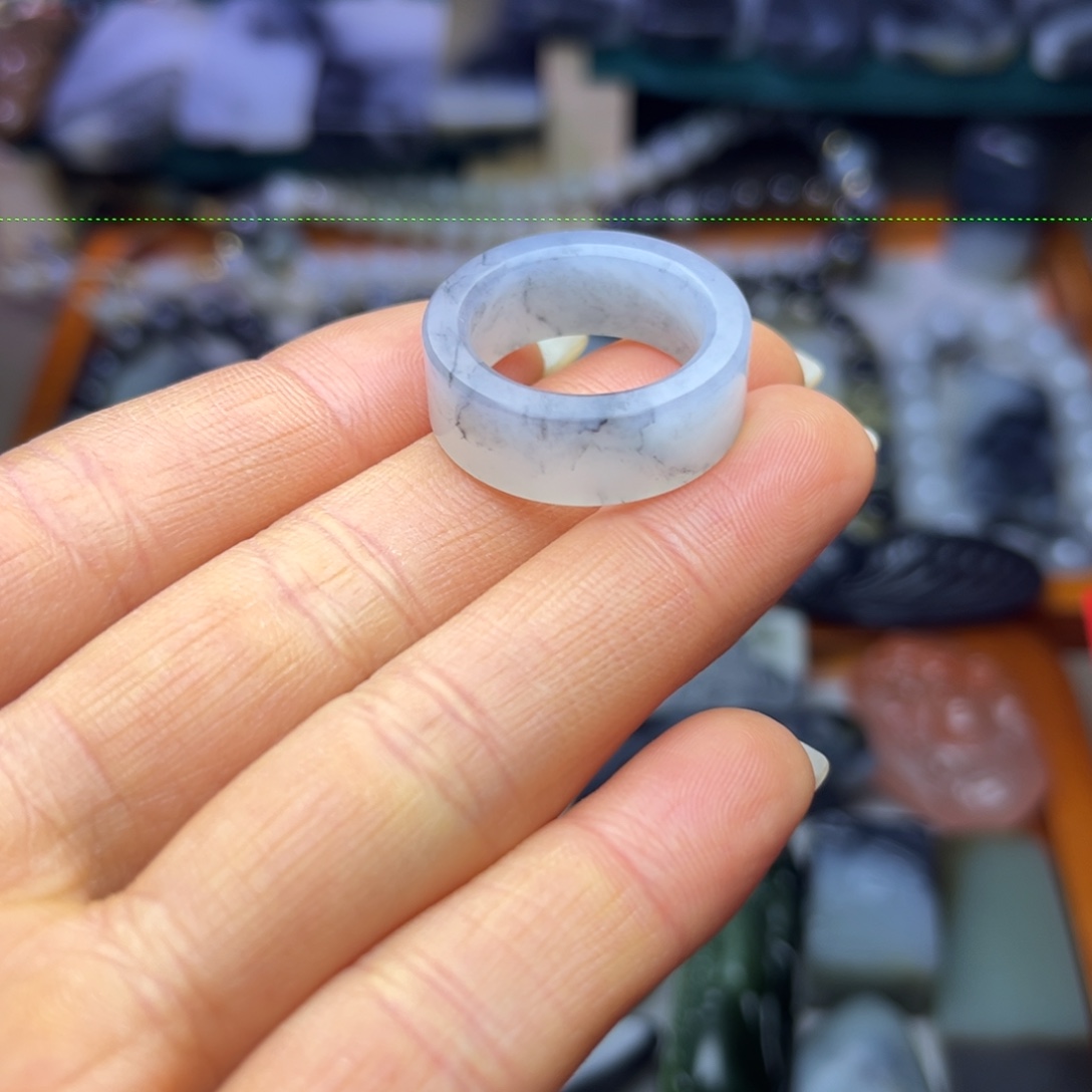 和田玉未镶嵌戒指