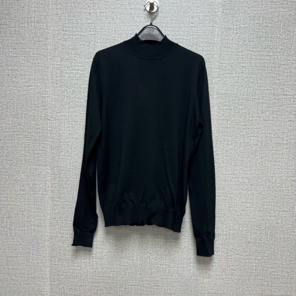 未使用 Prada/普拉达 男士休闲羊毛衫/P5703