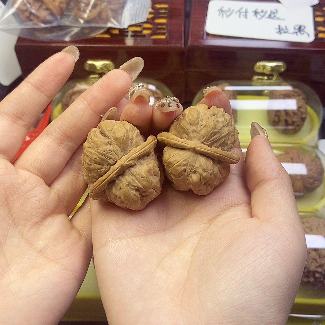 文玩核桃吊坠蛤蟆头39