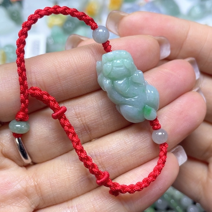 翡翠手绳未镶嵌4899999999999