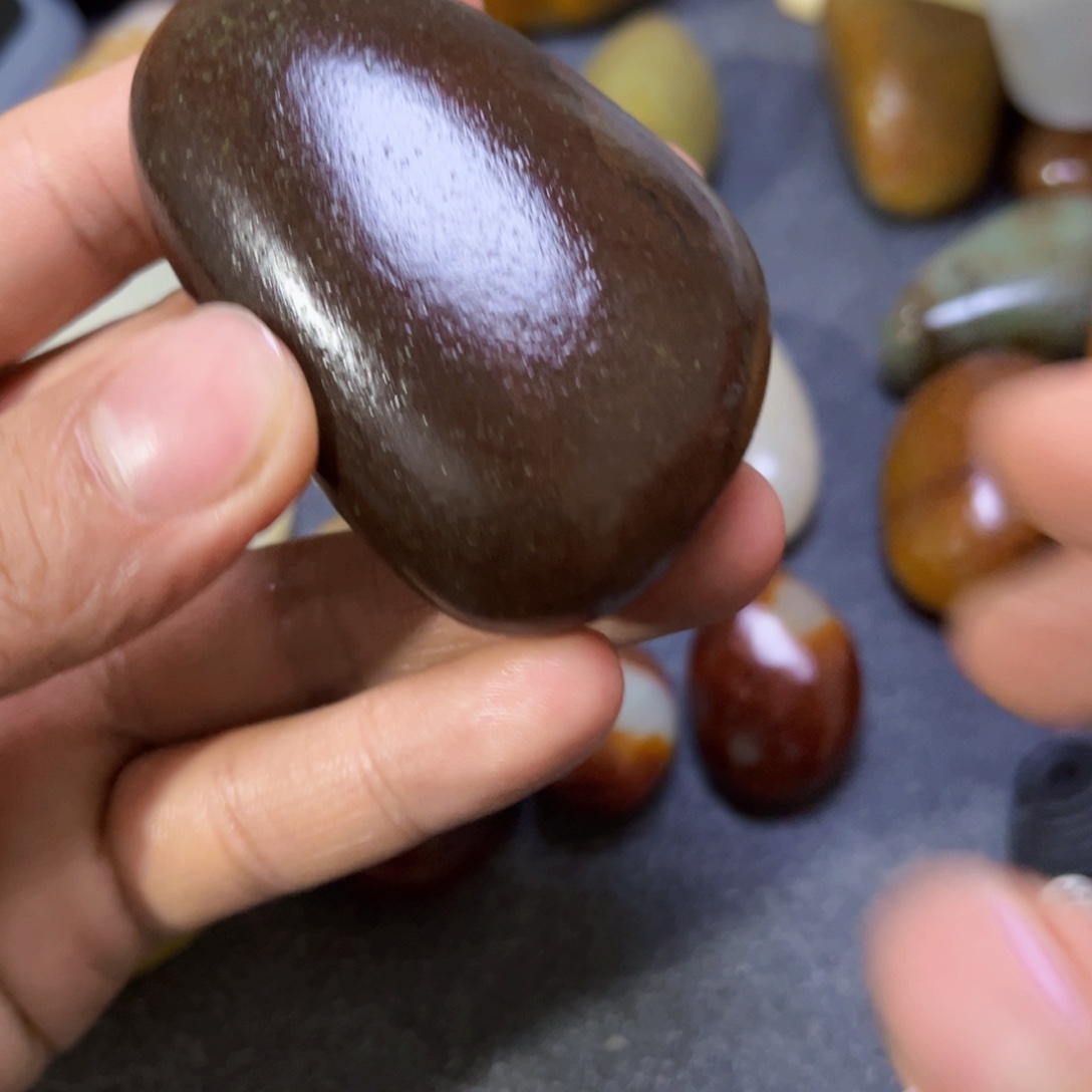 和田玉未镶嵌珠宝奇石