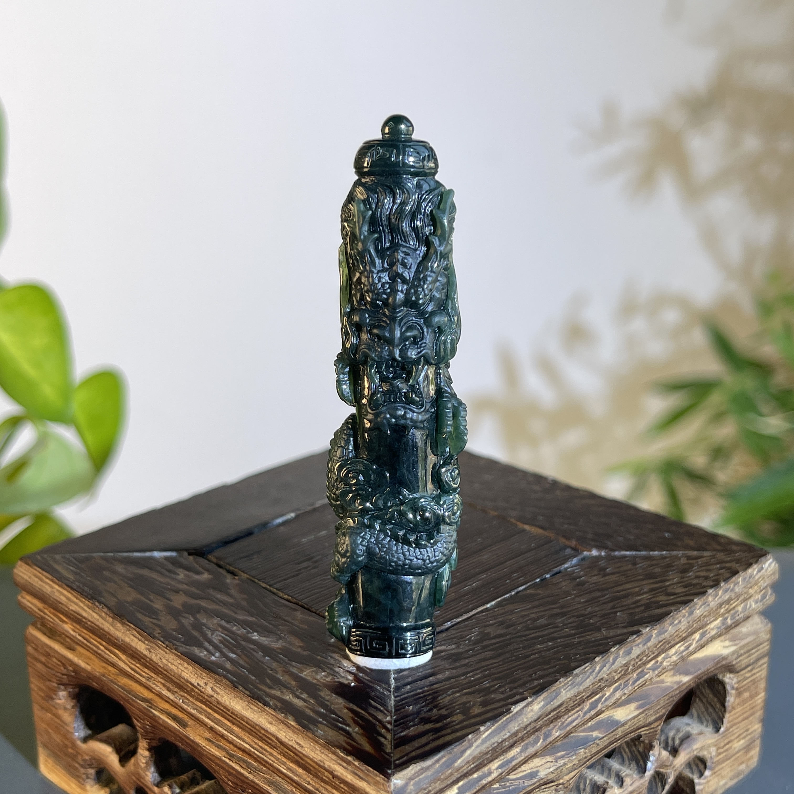 JXB21-144  黑色天然翡翠A货 黑-盘龙柱