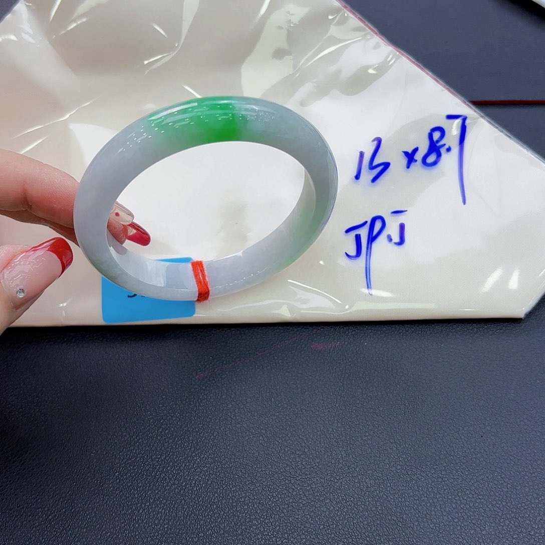 翡翠手镯未镶嵌手镯59.5圈口