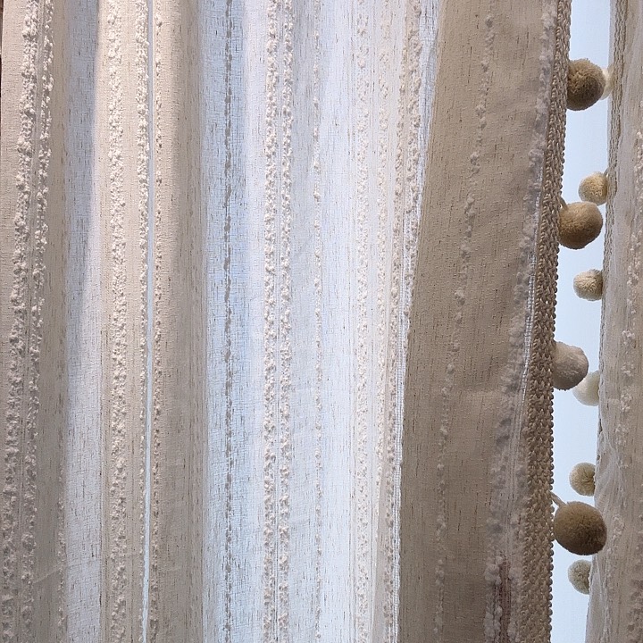 乳胶亚麻小毛球6✖️2.7