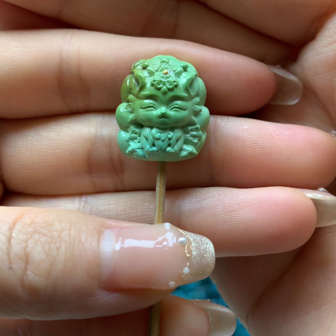 绿松石配饰未镶嵌