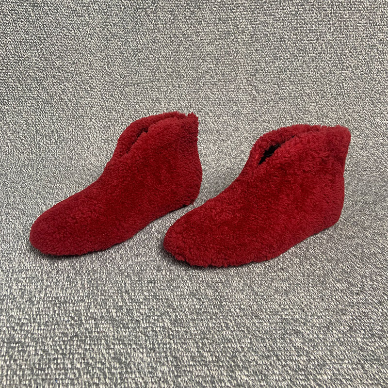 露涵思冬季雪地靴子羊皮毛一体加绒毛毛靴一脚蹬时髦踝靴红色短靴