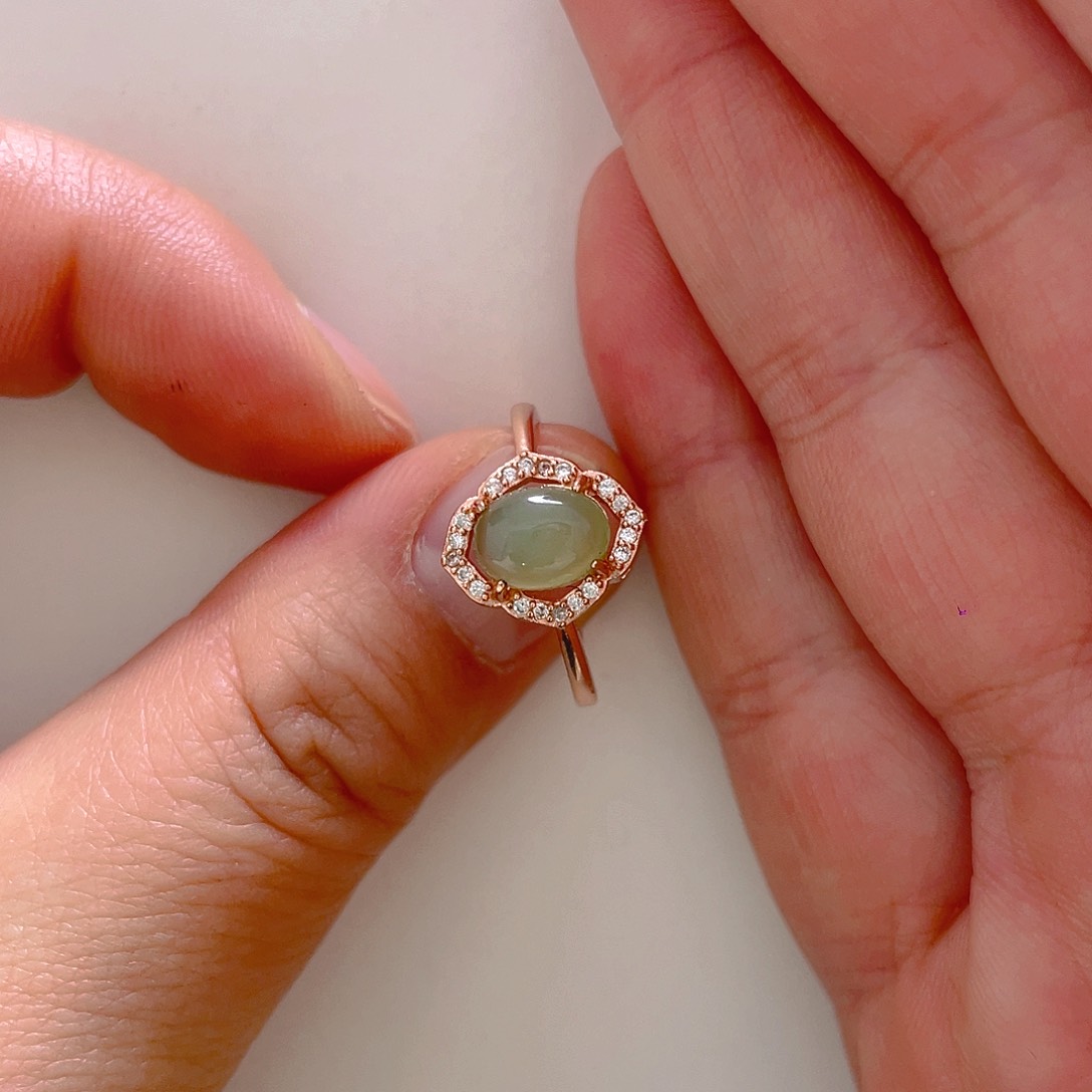 和田玉戒指银S925镀金镶嵌