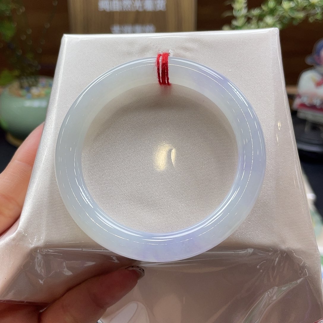 翡翠未镶嵌手镯16 号