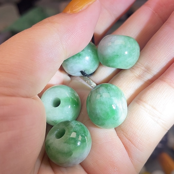 翡翠散珠天然翡翠