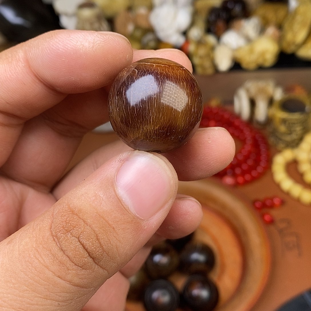 其他驼骨人攻击样子