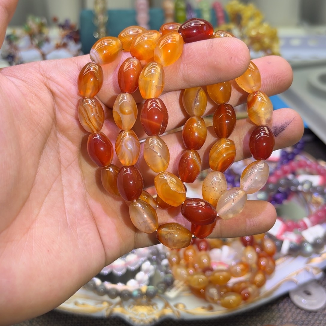 水晶手链未镶嵌米珠战国红