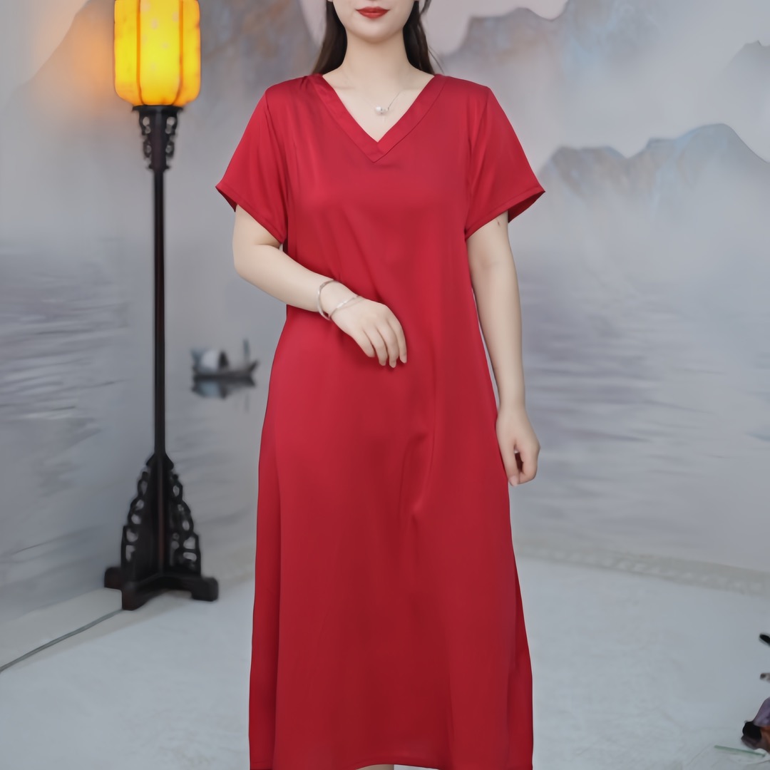 7095  夏季高级感时尚纯色V领显瘦垂感女装连衣裙
