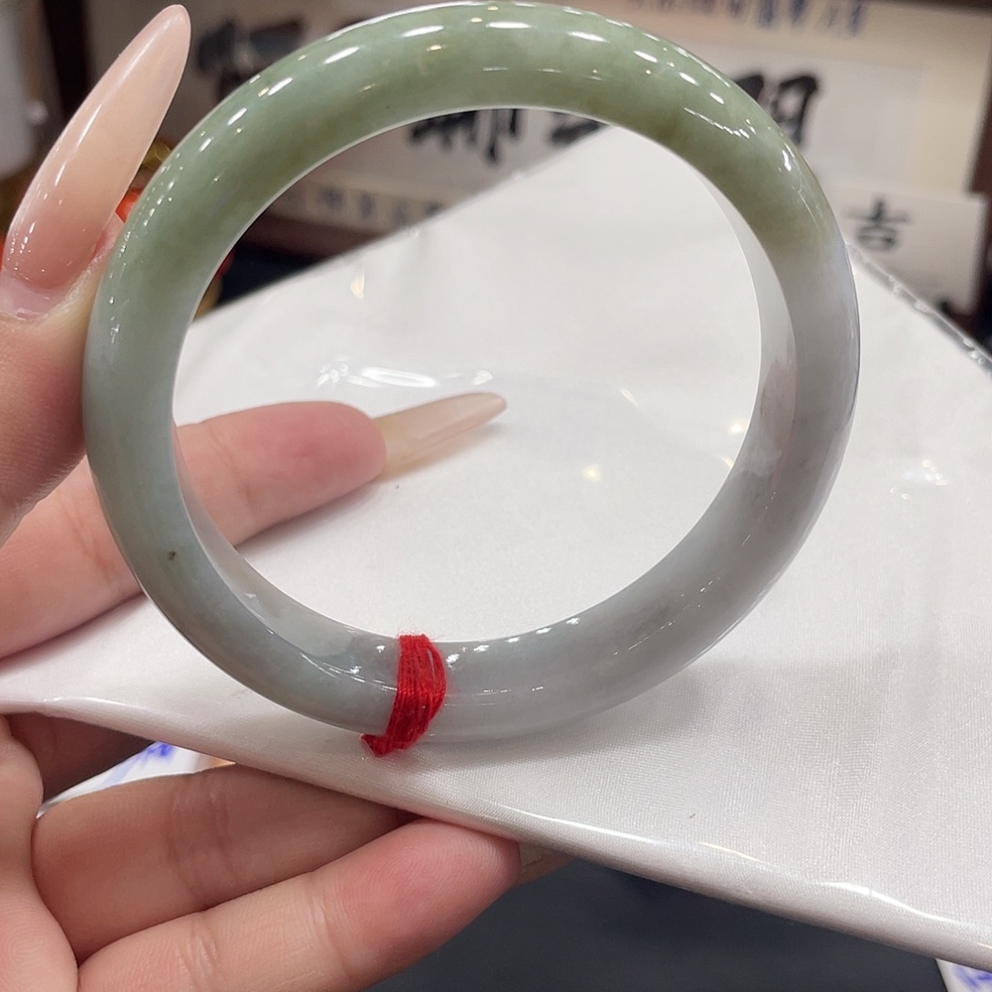 翡翠未镶嵌手镯天然缅甸翡翠16