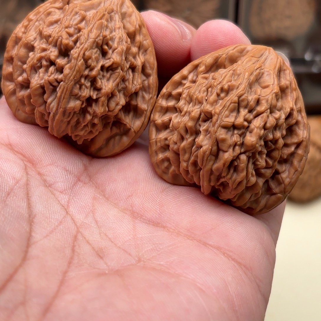把件文玩核桃虎头王