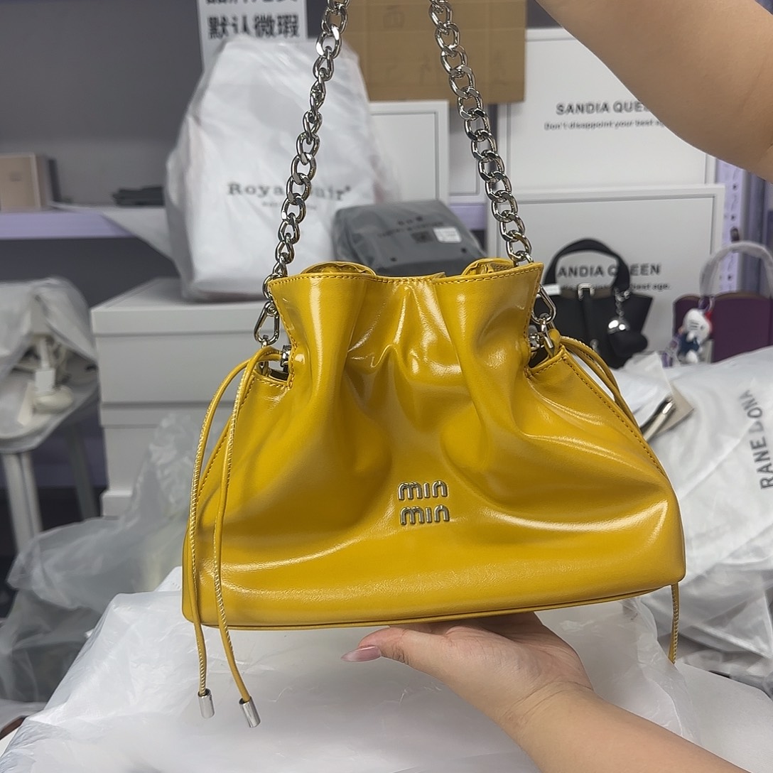 PU广州小众品牌包包