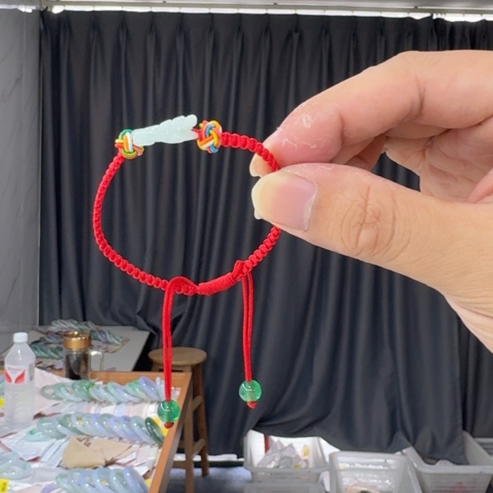 翡翠手链未镶嵌纯天然翡翠a货 买断