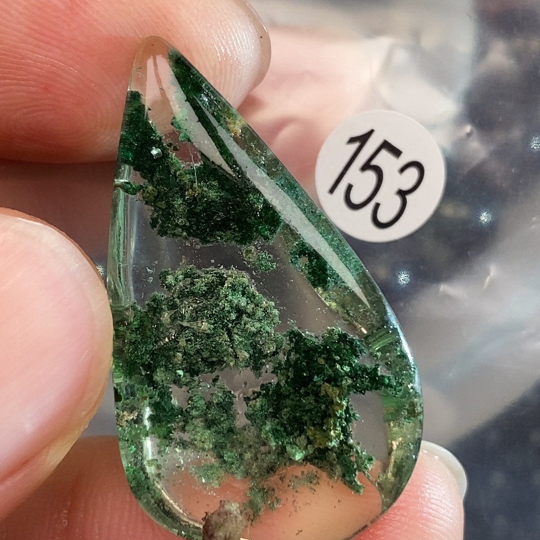 冬***仑未镶嵌吊坠(不含链)水晶