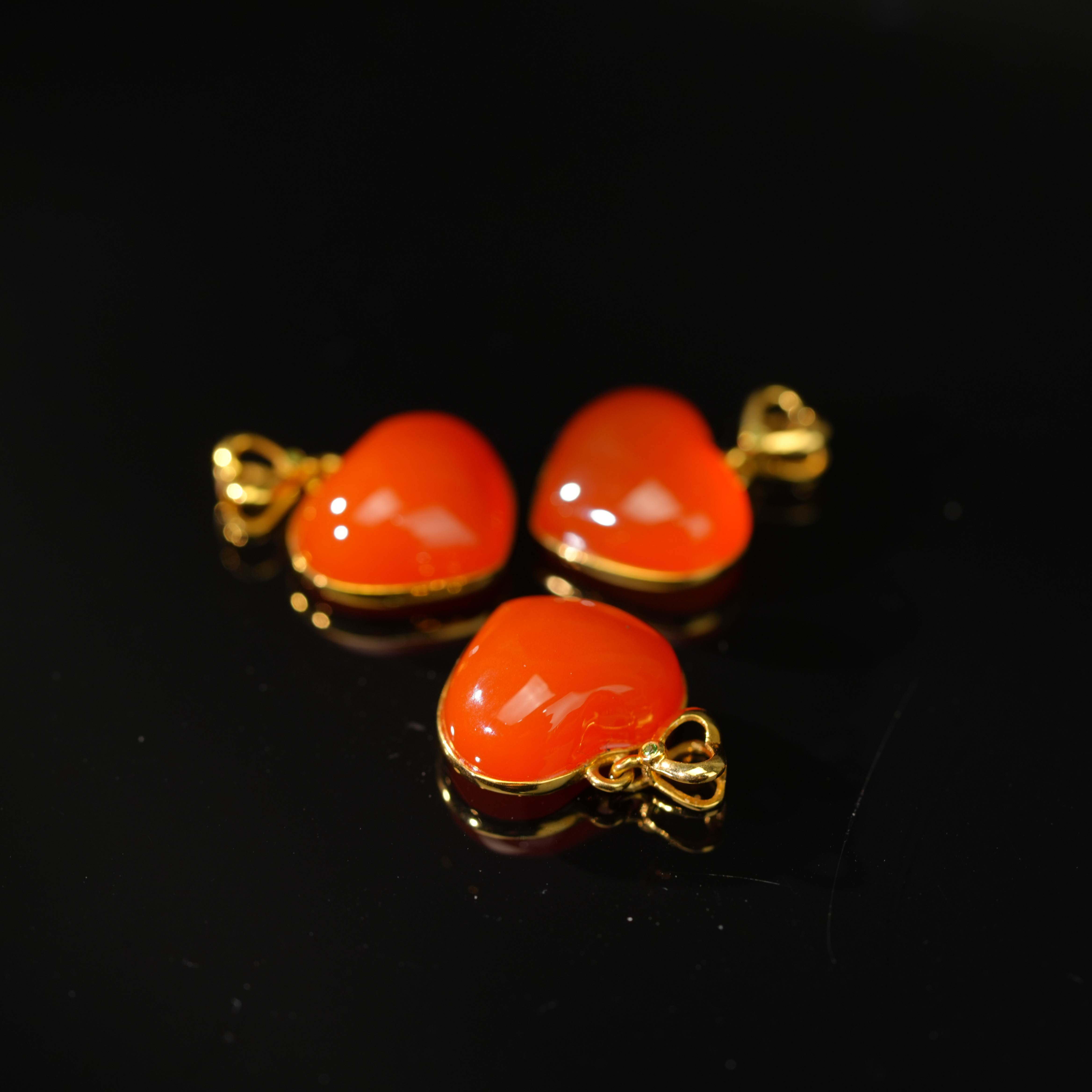 【初见珠宝】18k金南红爱心吊坠7-1CH130X24【多样性发一件】