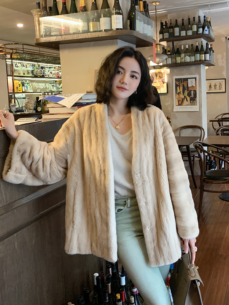 复古全抽 小母貂天鹅绒貂皮大衣女整貂V领水貂皮草女外套2025新款