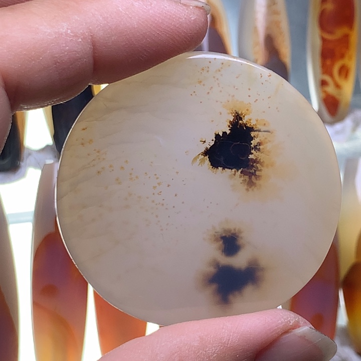 玛瑙/玉髓颈饰未镶嵌60