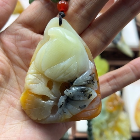岫玉挂件未镶嵌挂件