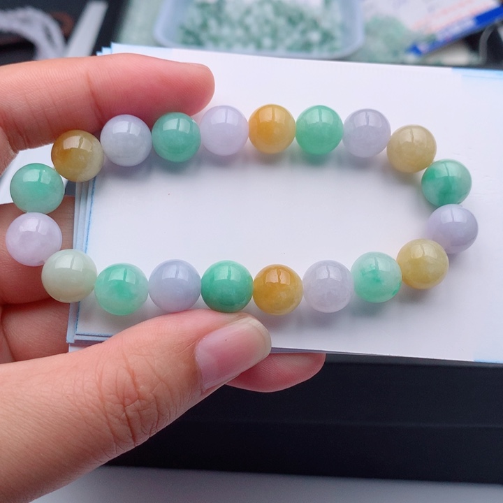 棉***糖翡翠未镶嵌手链多样性