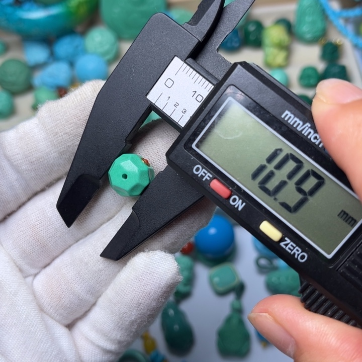 湖北原矿11尺寸一颗