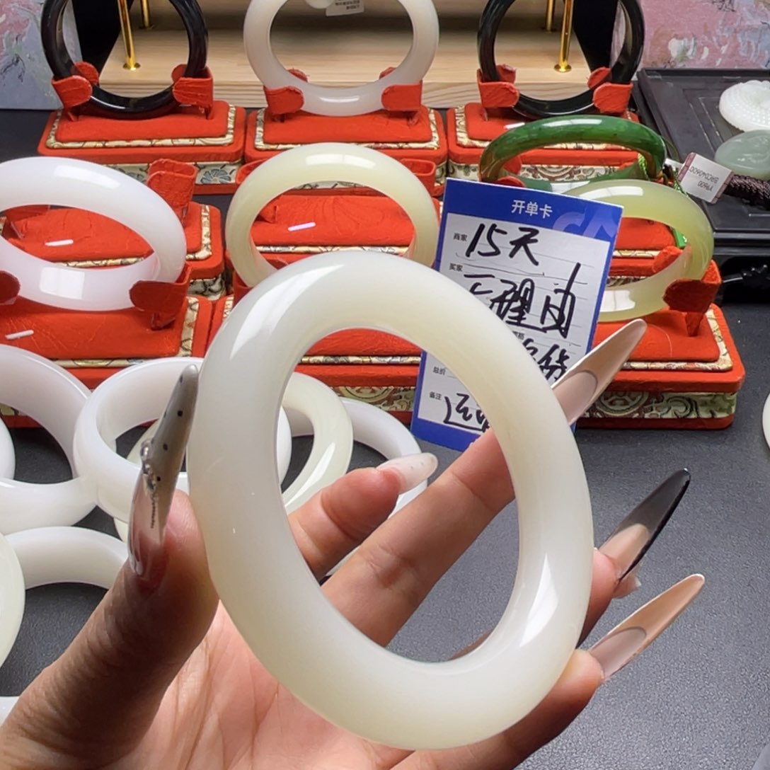 J***t61圈口大胖圆暖白色