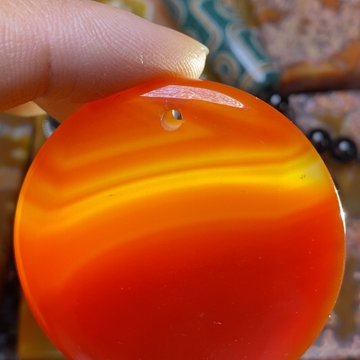 玛瑙/玉髓颈饰未镶嵌燕*呢