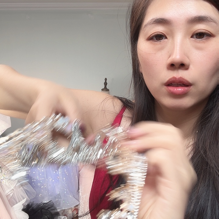 儿童礼服额额额额额额额