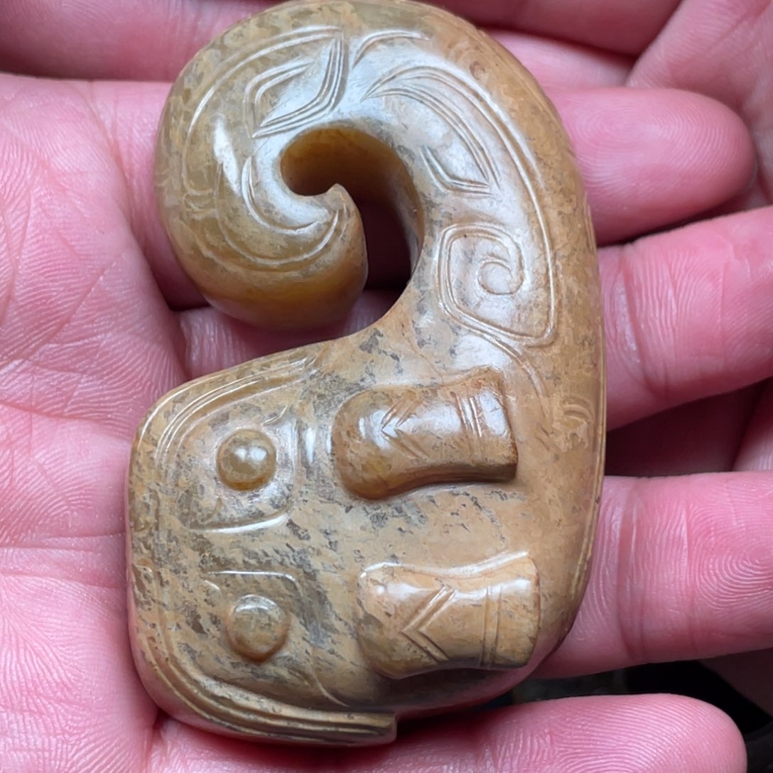 和田玉（糖玉）挂件未镶嵌万*