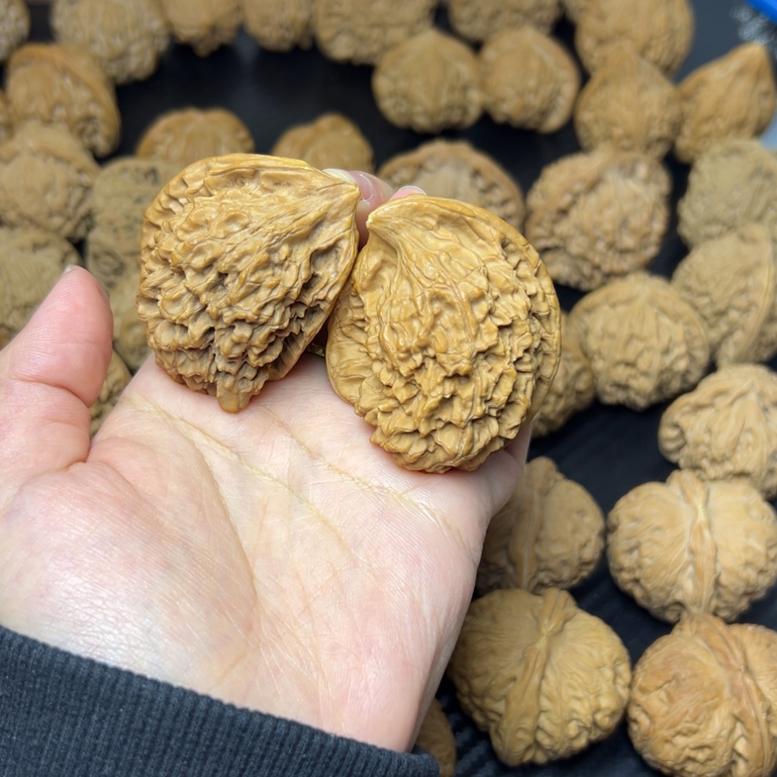 吊坠文玩核桃官帽座山雕有黄磕尖