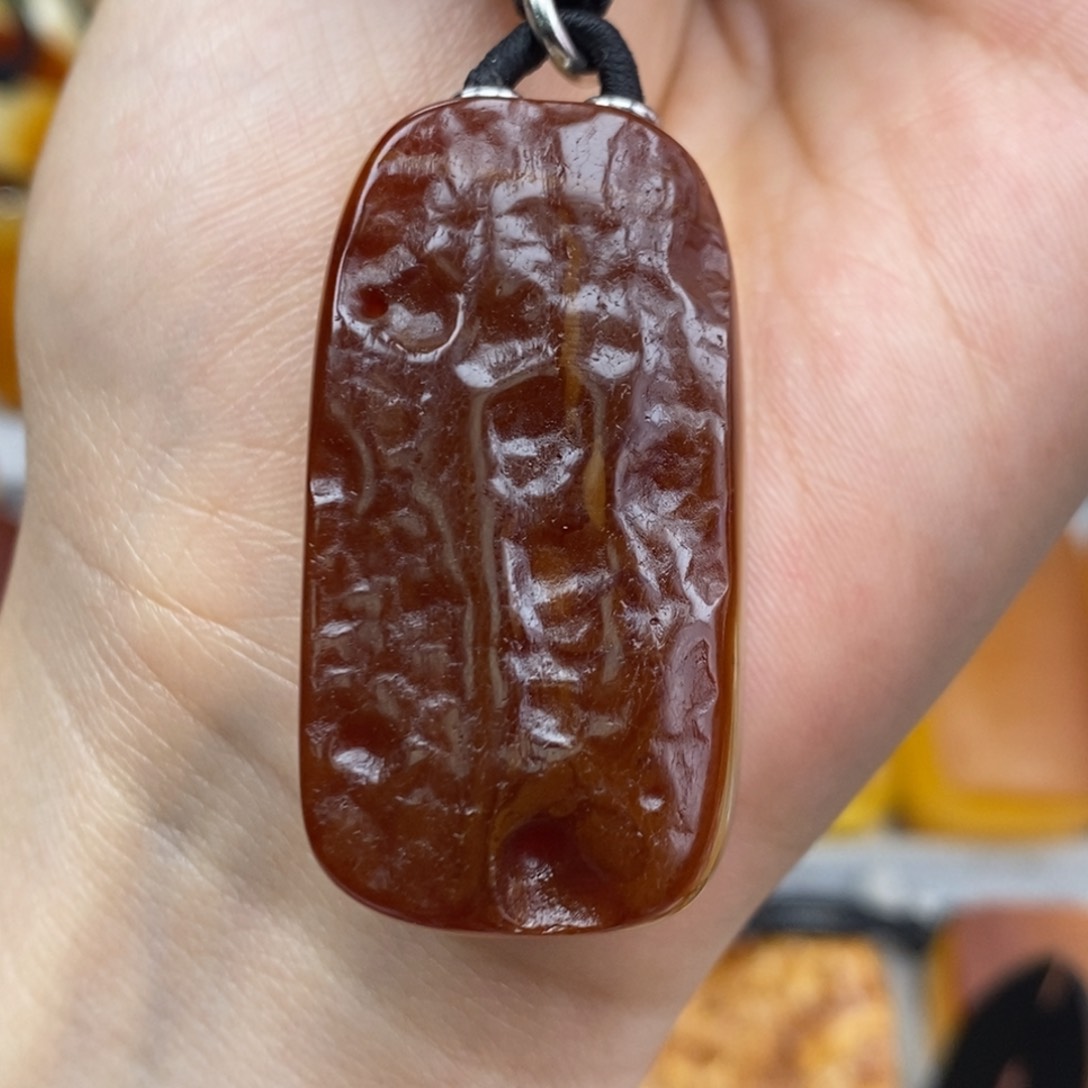 琥珀吊坠(赠链)未镶嵌